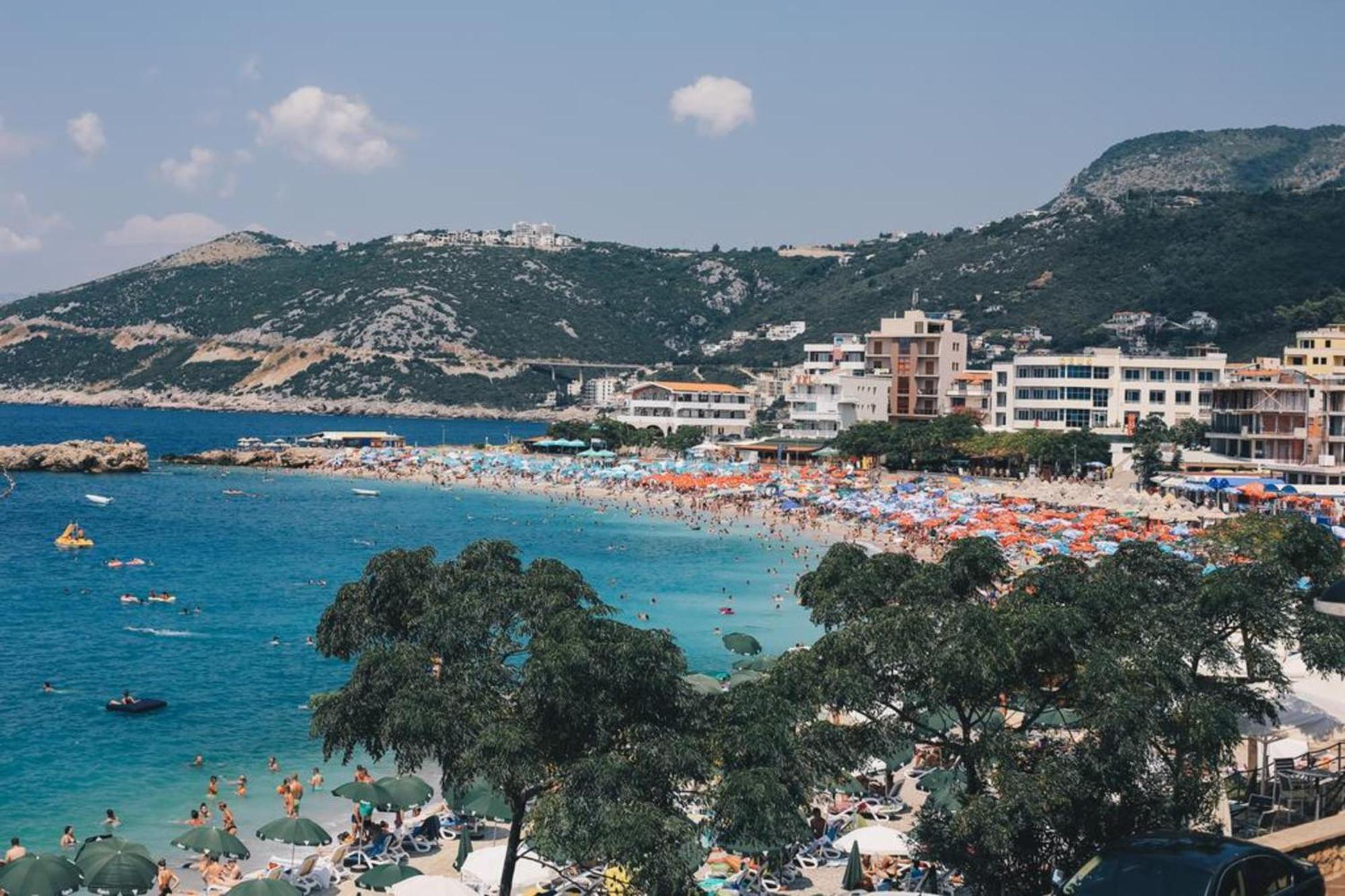 Villa Alba Apartments Dobra Voda Buitenkant foto