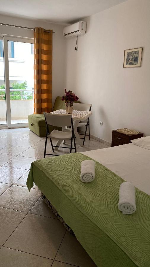 Villa Alba Apartments Dobra Voda Buitenkant foto
