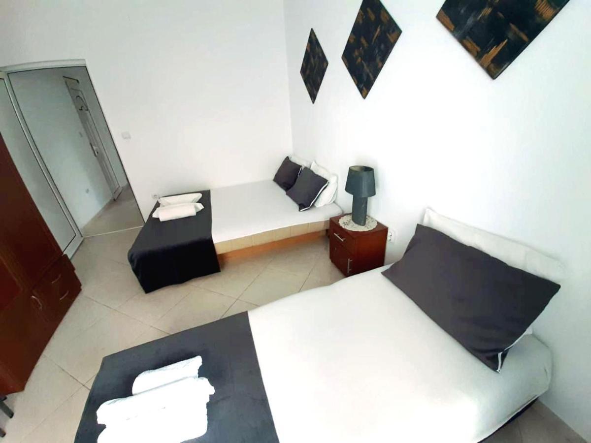 Villa Alba Apartments Dobra Voda Buitenkant foto