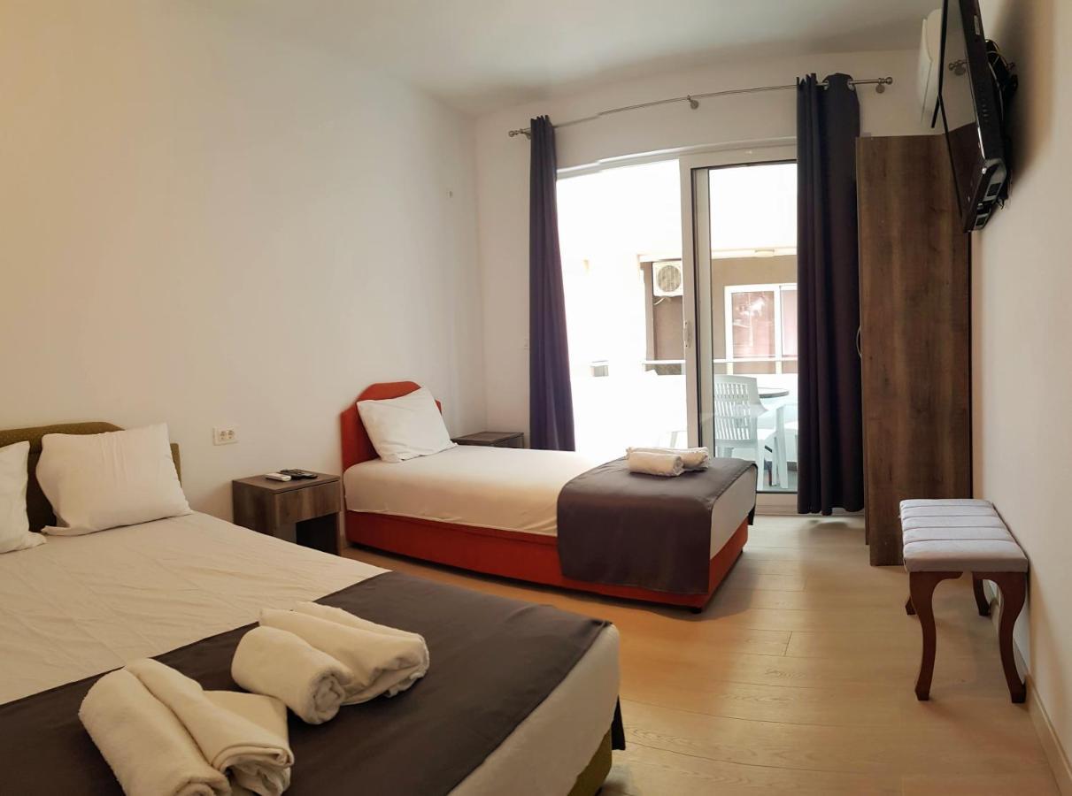Villa Alba Apartments Dobra Voda Buitenkant foto