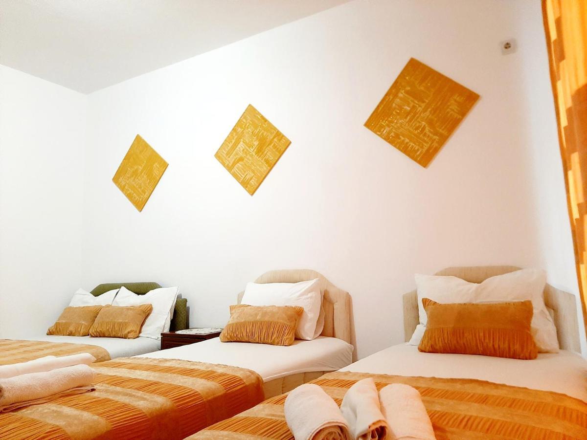 Villa Alba Apartments Dobra Voda Buitenkant foto