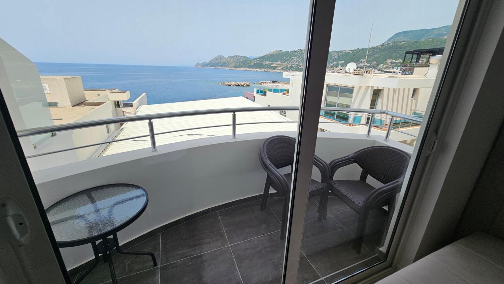 Villa Alba Apartments Dobra Voda Buitenkant foto